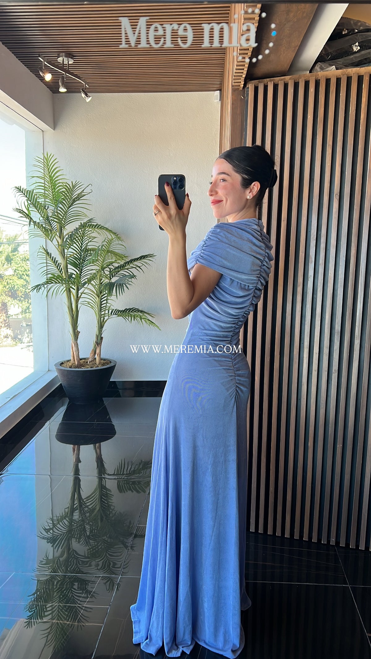 Vestido chal plisado cuello