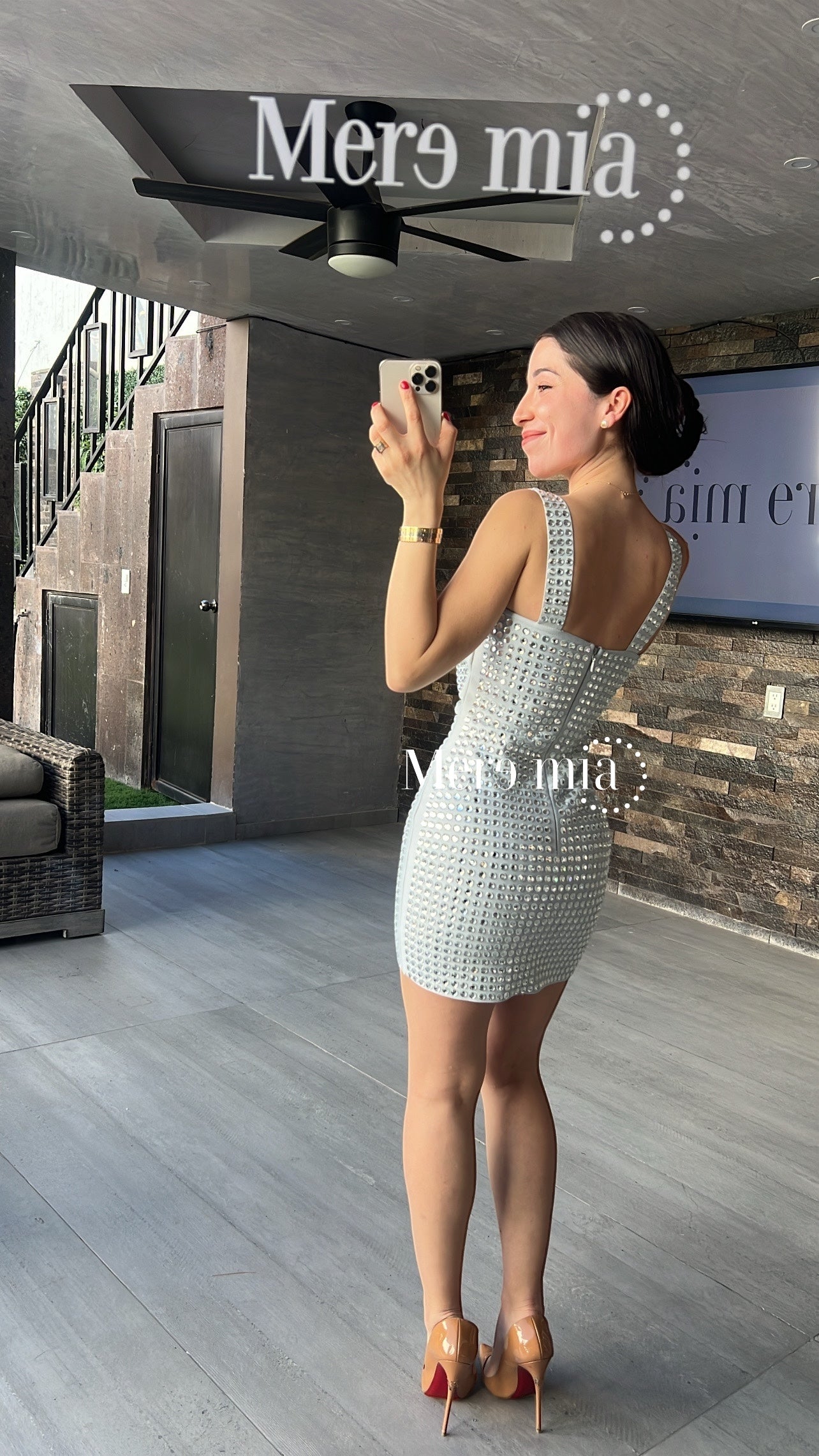 Vestido gris apl circulos