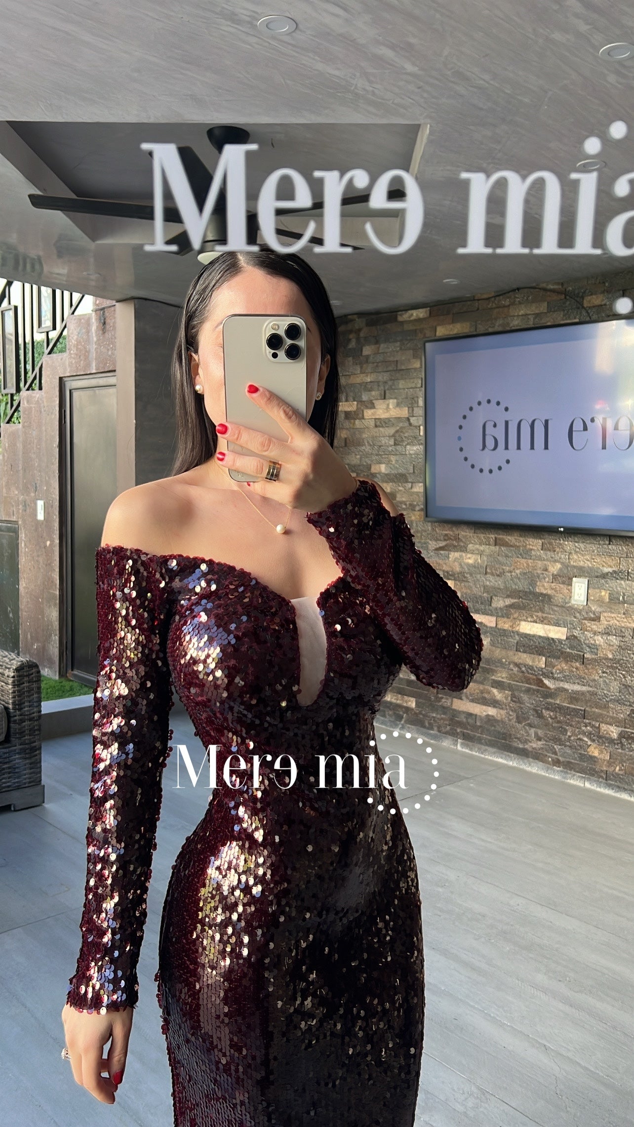 Vestido lentejuelas escote U