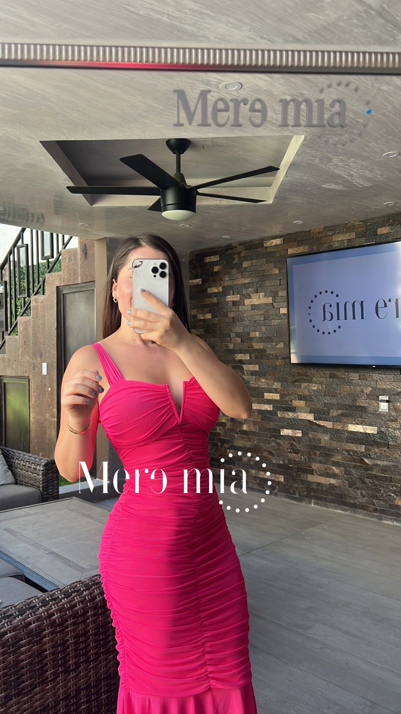 Vestido rosa plisado