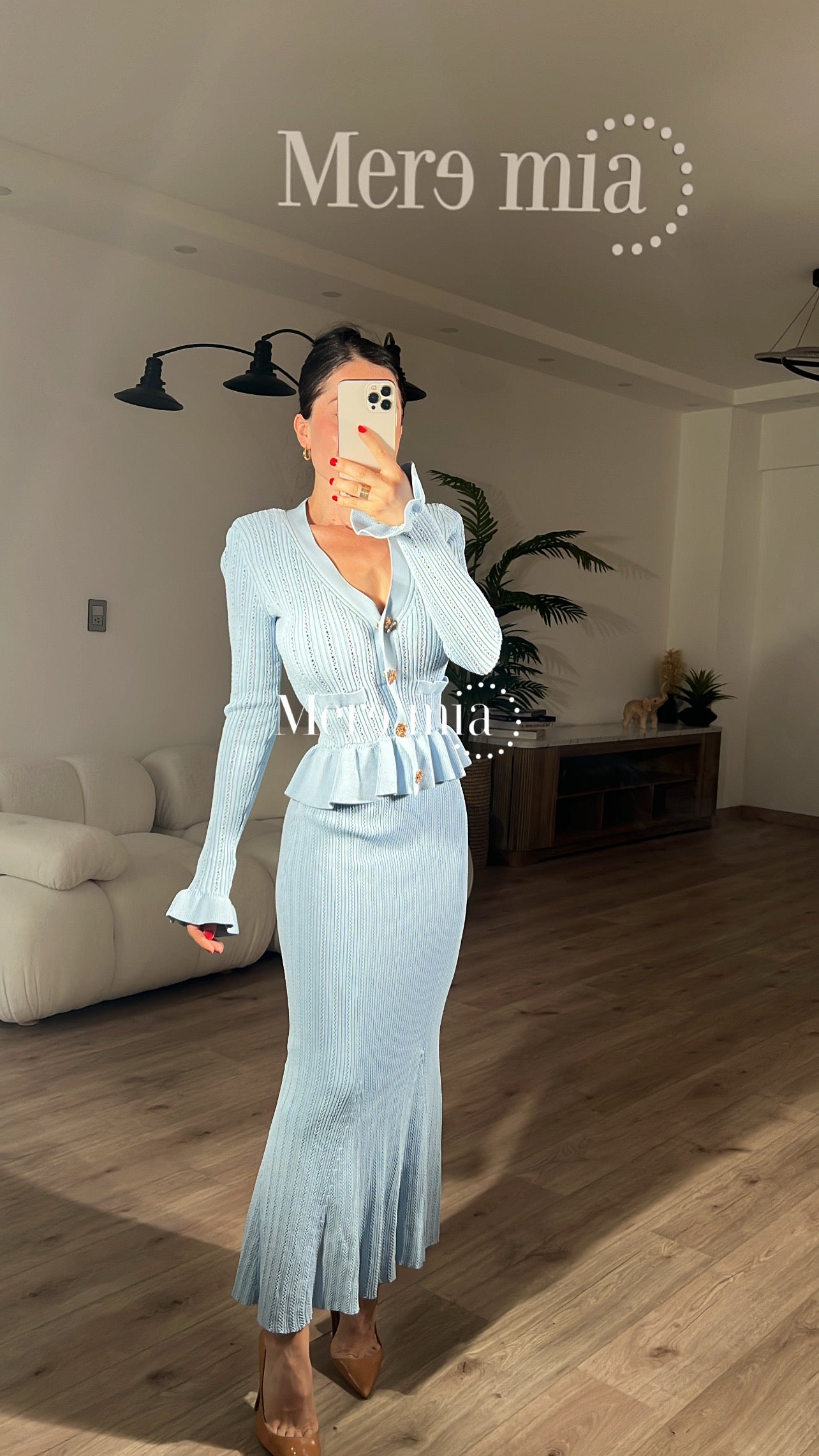 Vestido azul olanes rayado