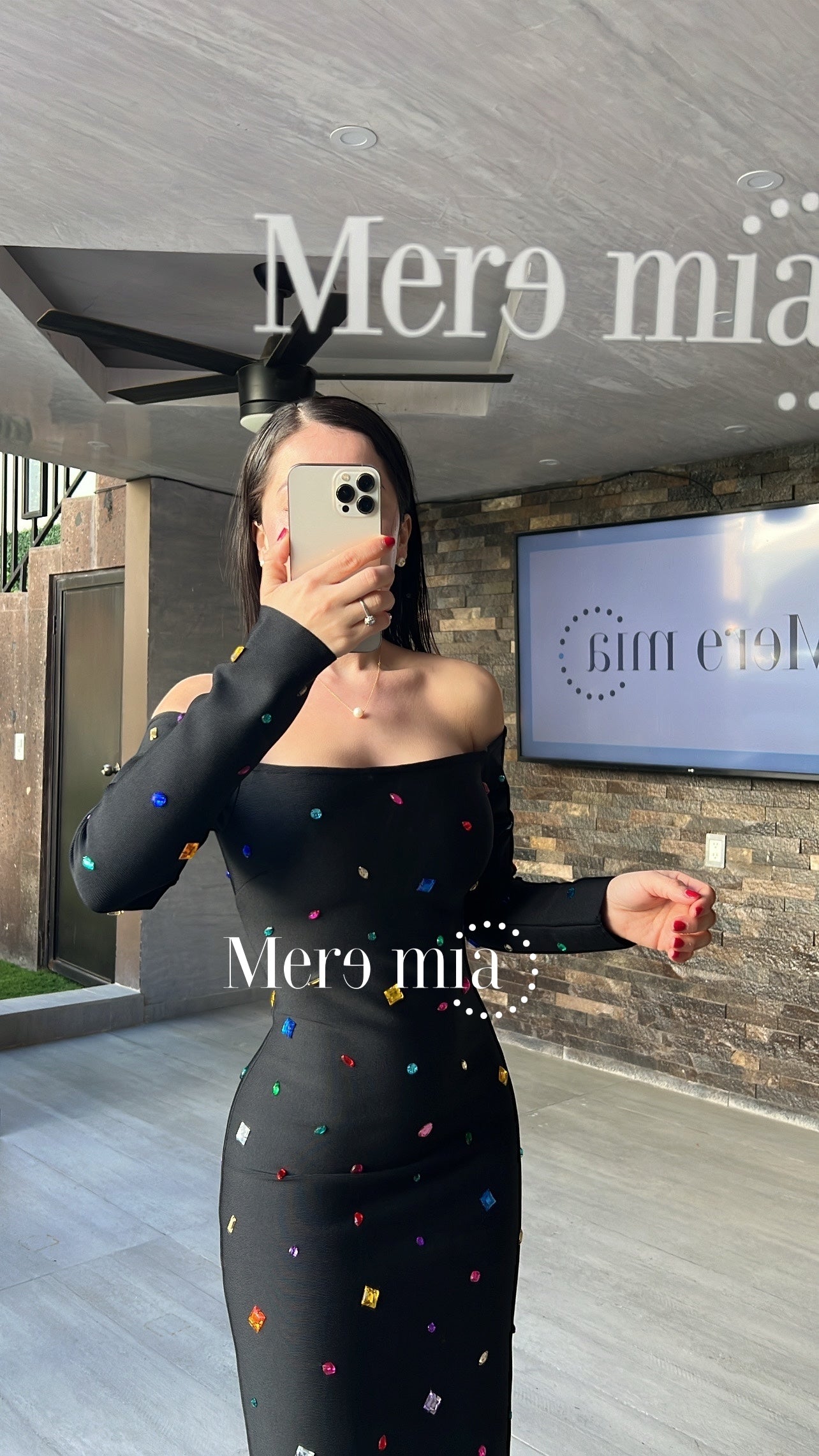 Vestido negro apl colores