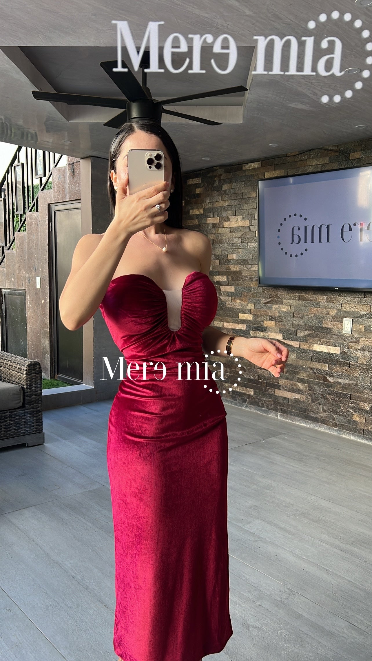 Vestido tinto strapp U