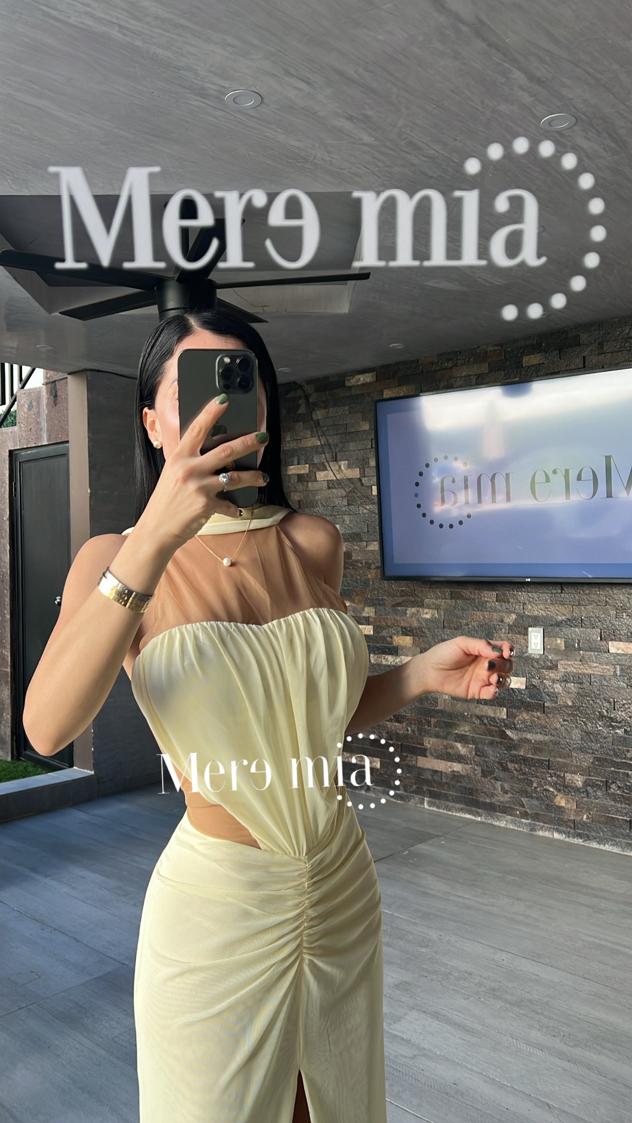 Vestido amarillo malla