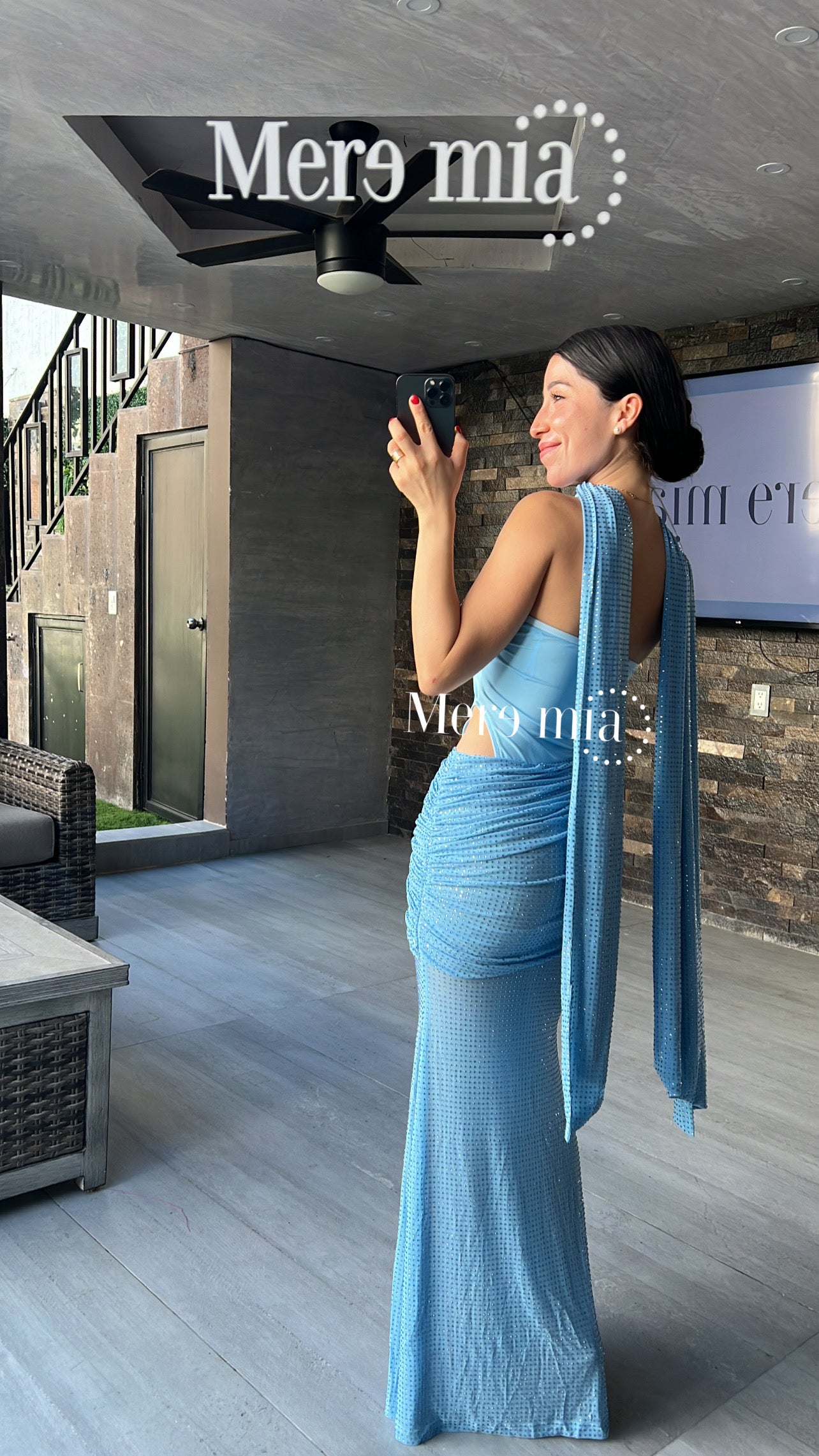 Vestido azul puntos malla