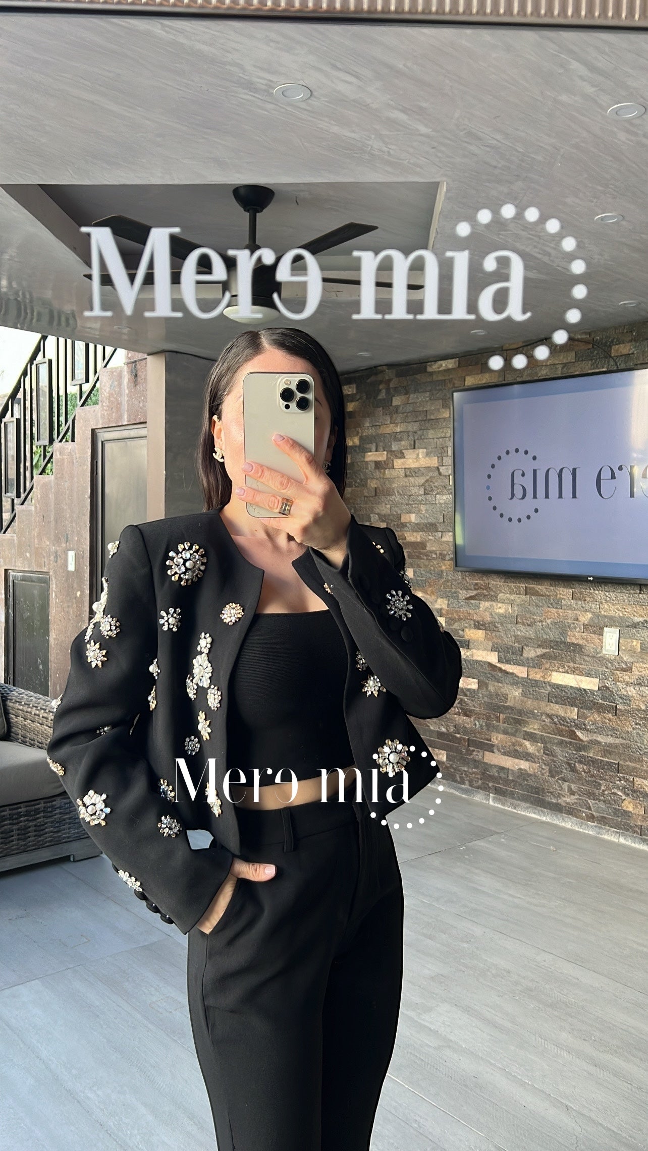 Conjunto negro saco aplicaciones