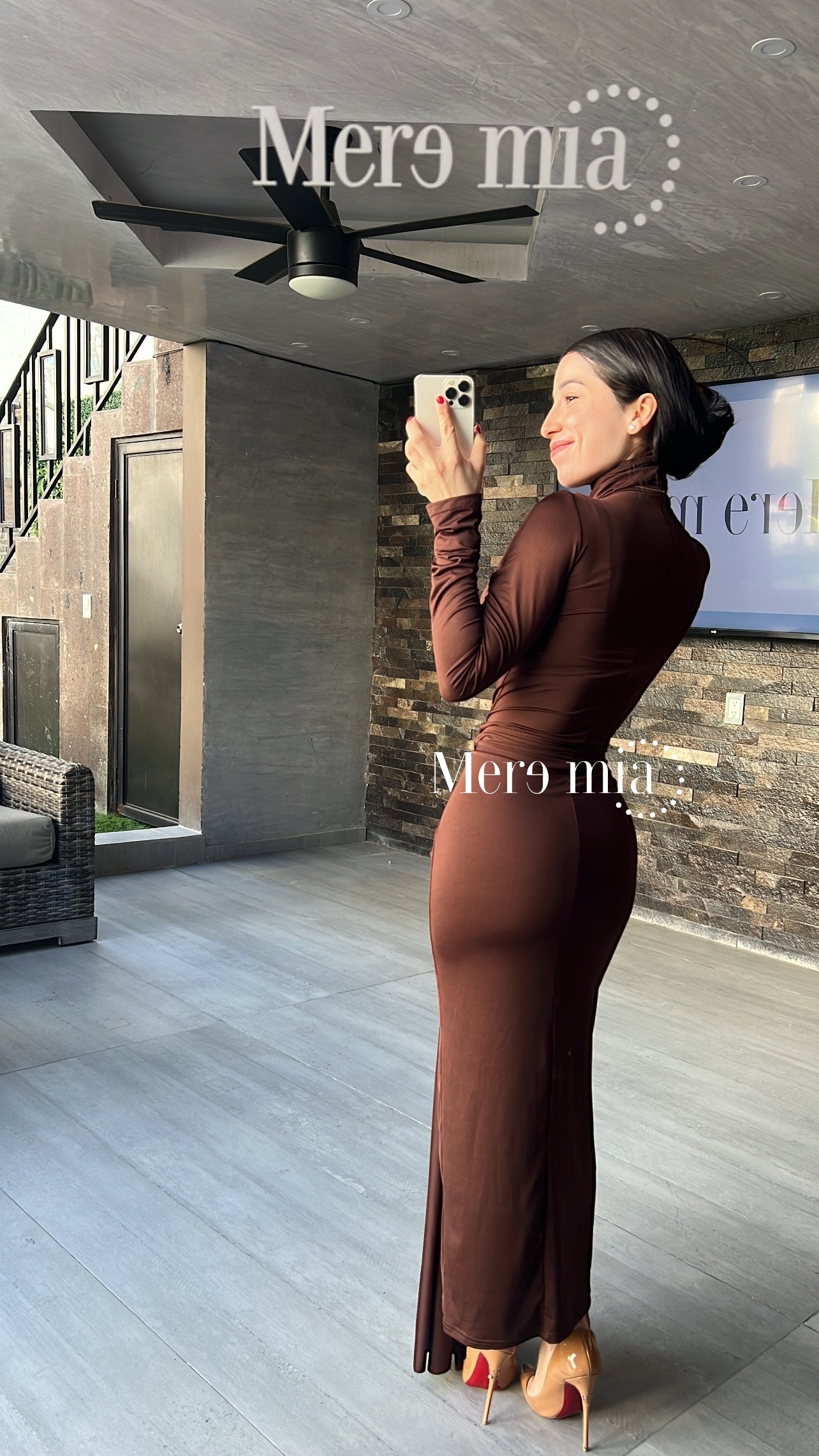 Vestido cafe cuello stretch