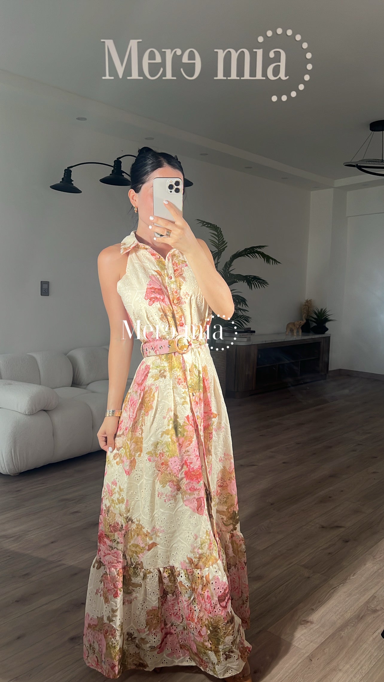 Vestido flores cuello