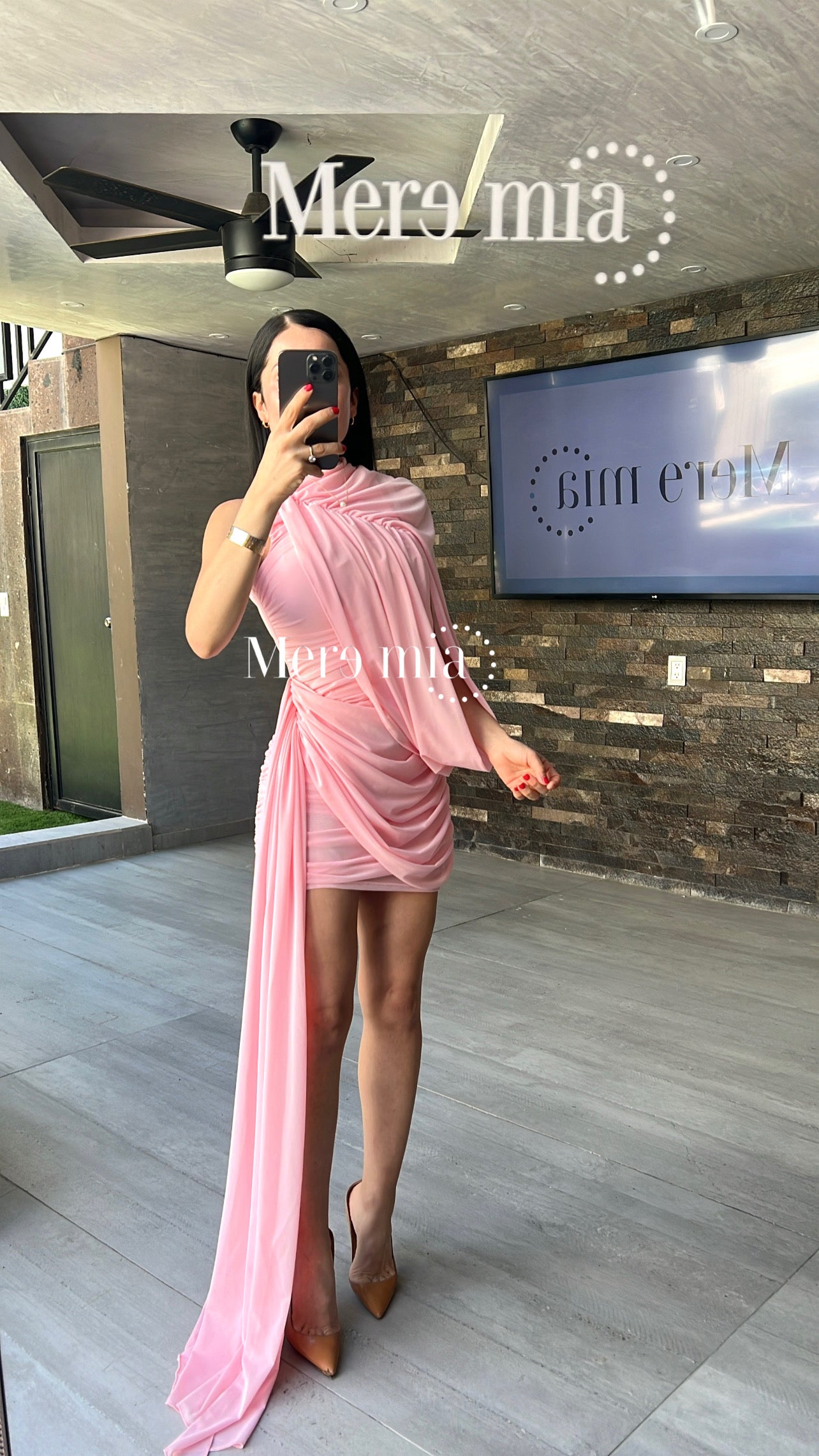 Vestido corto plisado estola