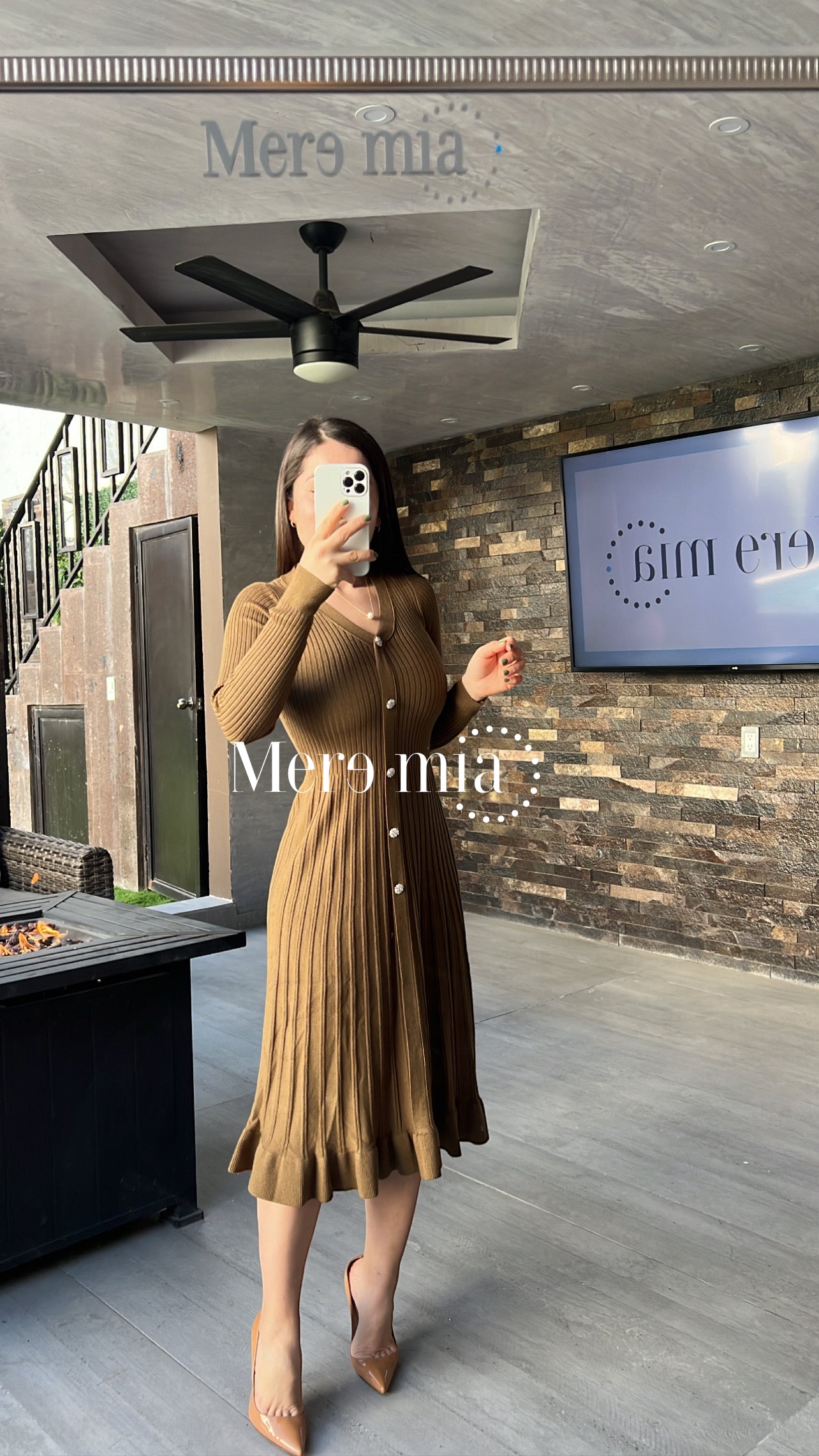 Vestido verde sweater plisado