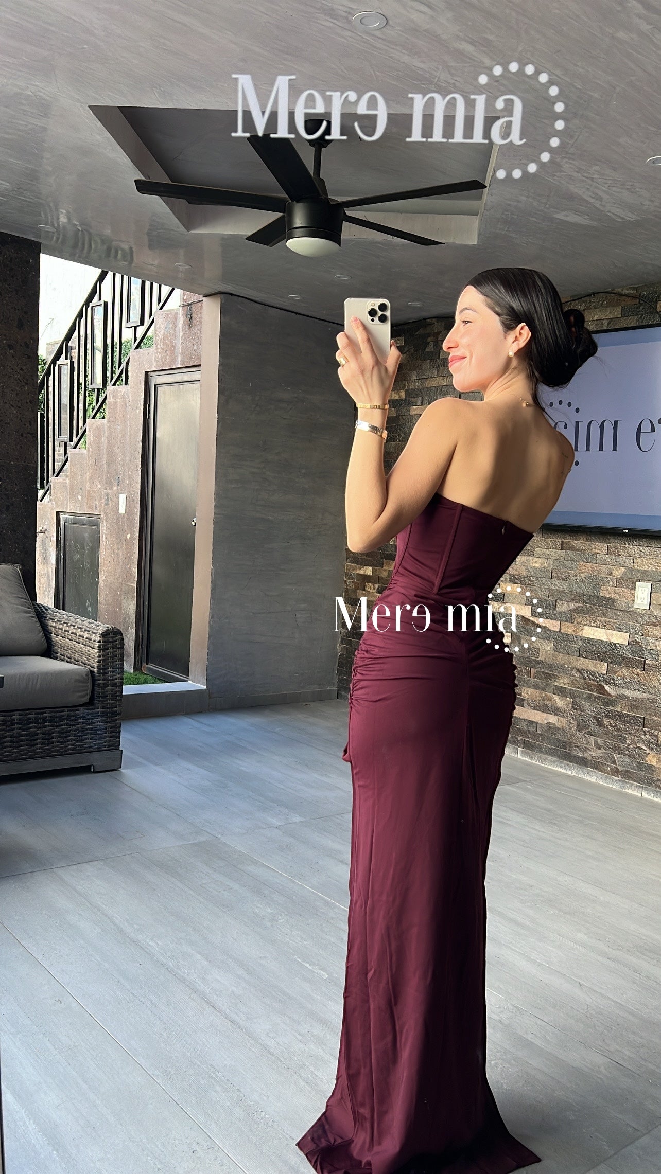 Vestido tinto copas strapp