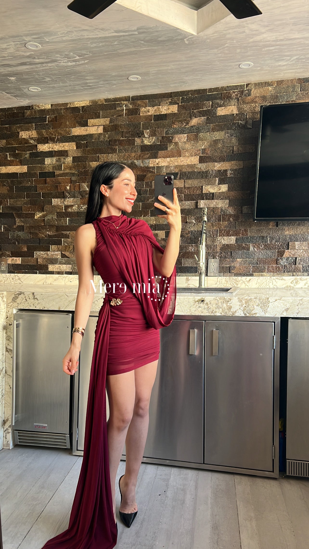 Vestido corto plisado estola