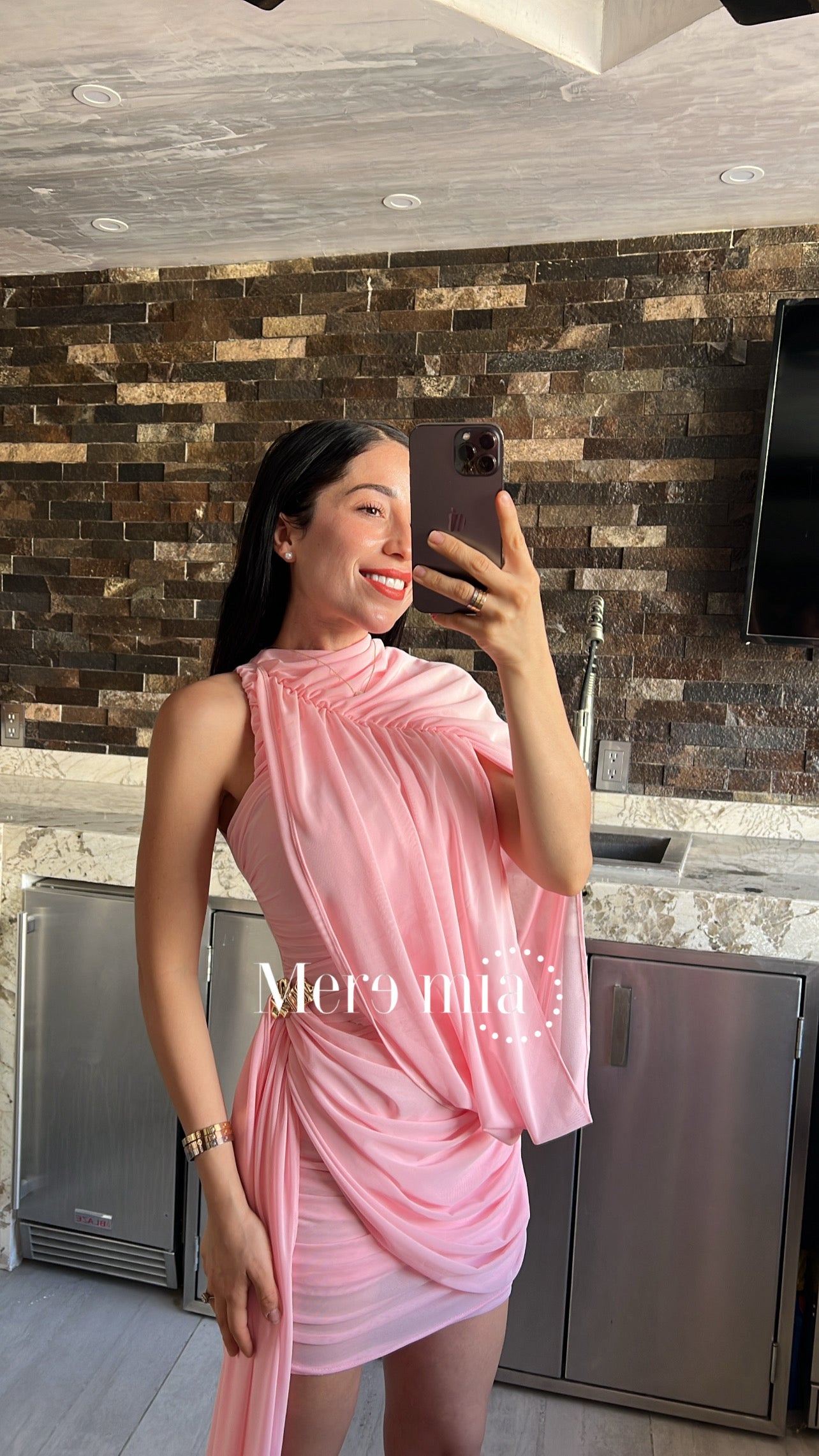 Vestido corto plisado estola