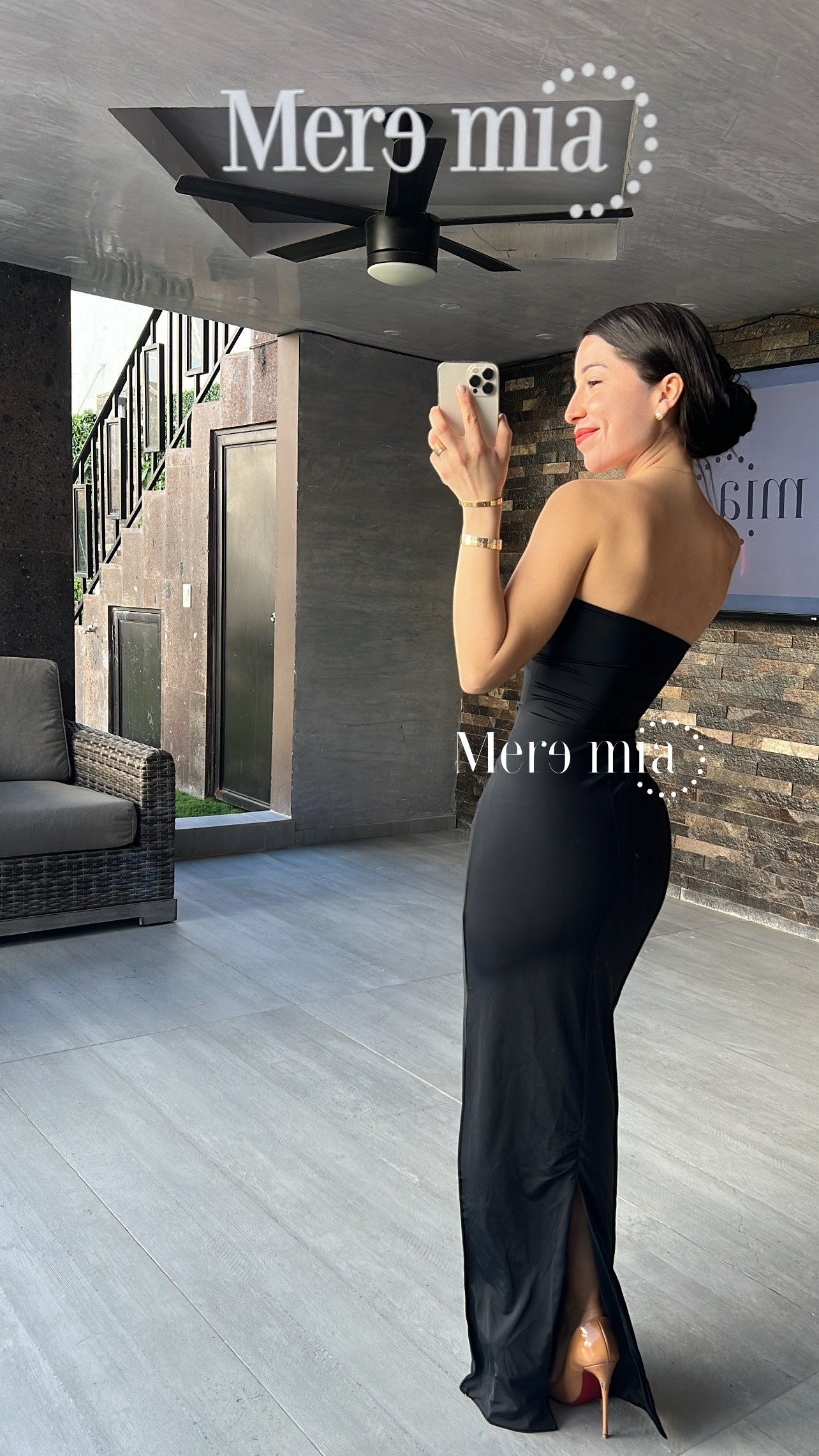 Vestido negro strapples