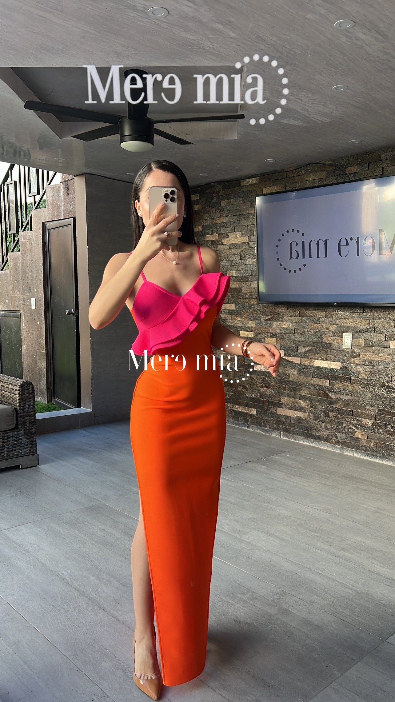 Vestido naranja escarola rosa
