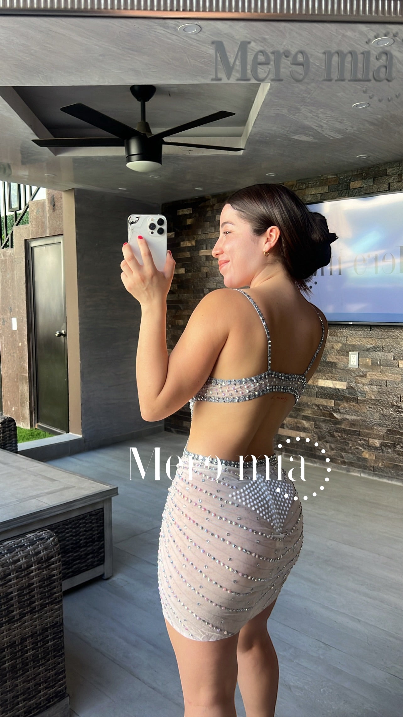 Vestido perlas aberturas