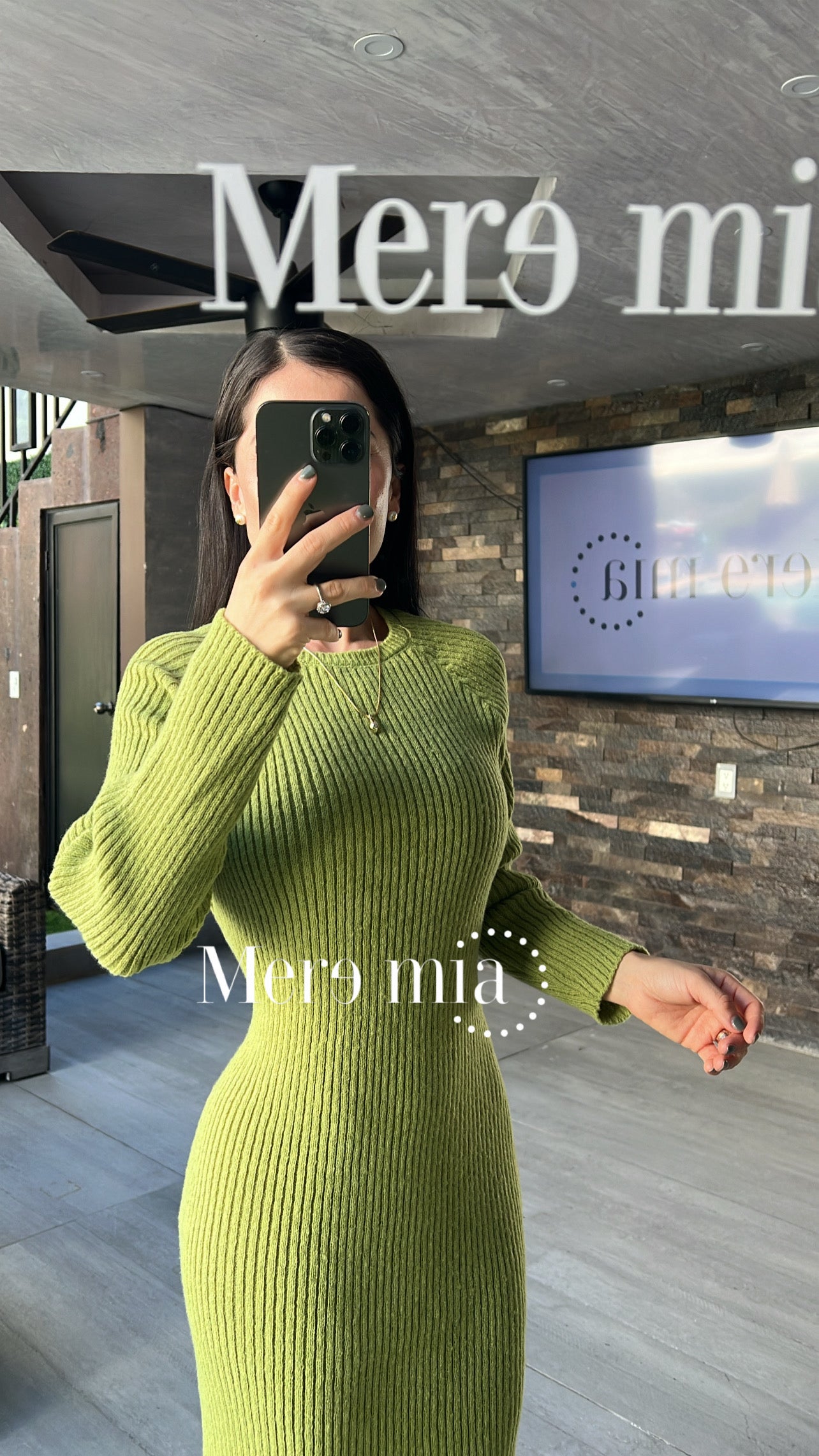 Vestido verde sweater