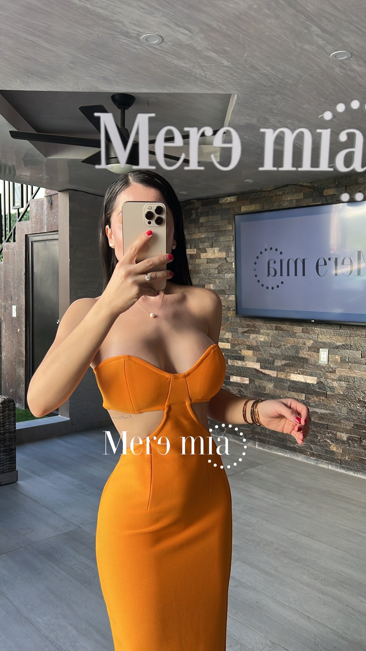 Vestido naranja strapples