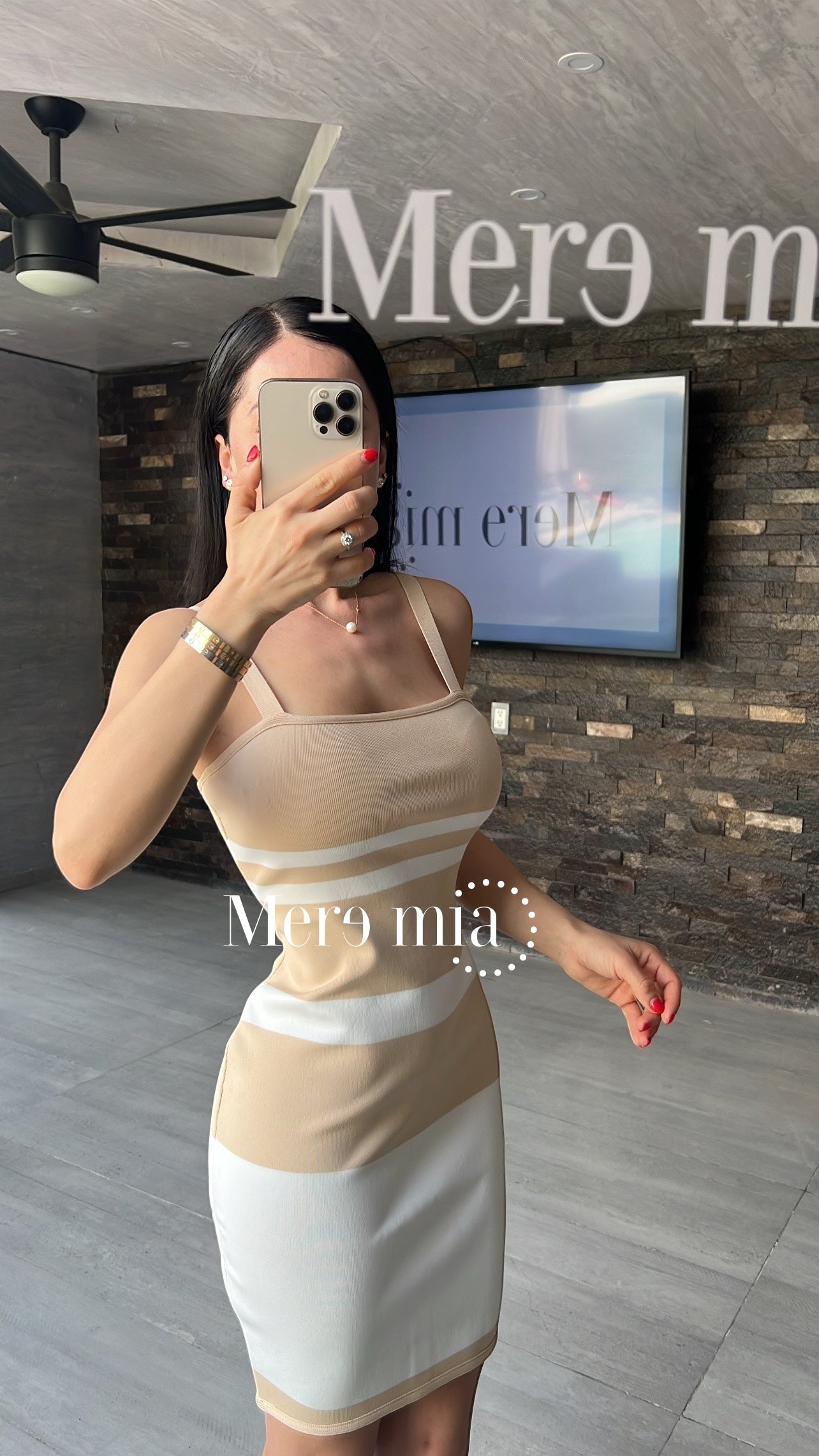 Vestido rayado beige