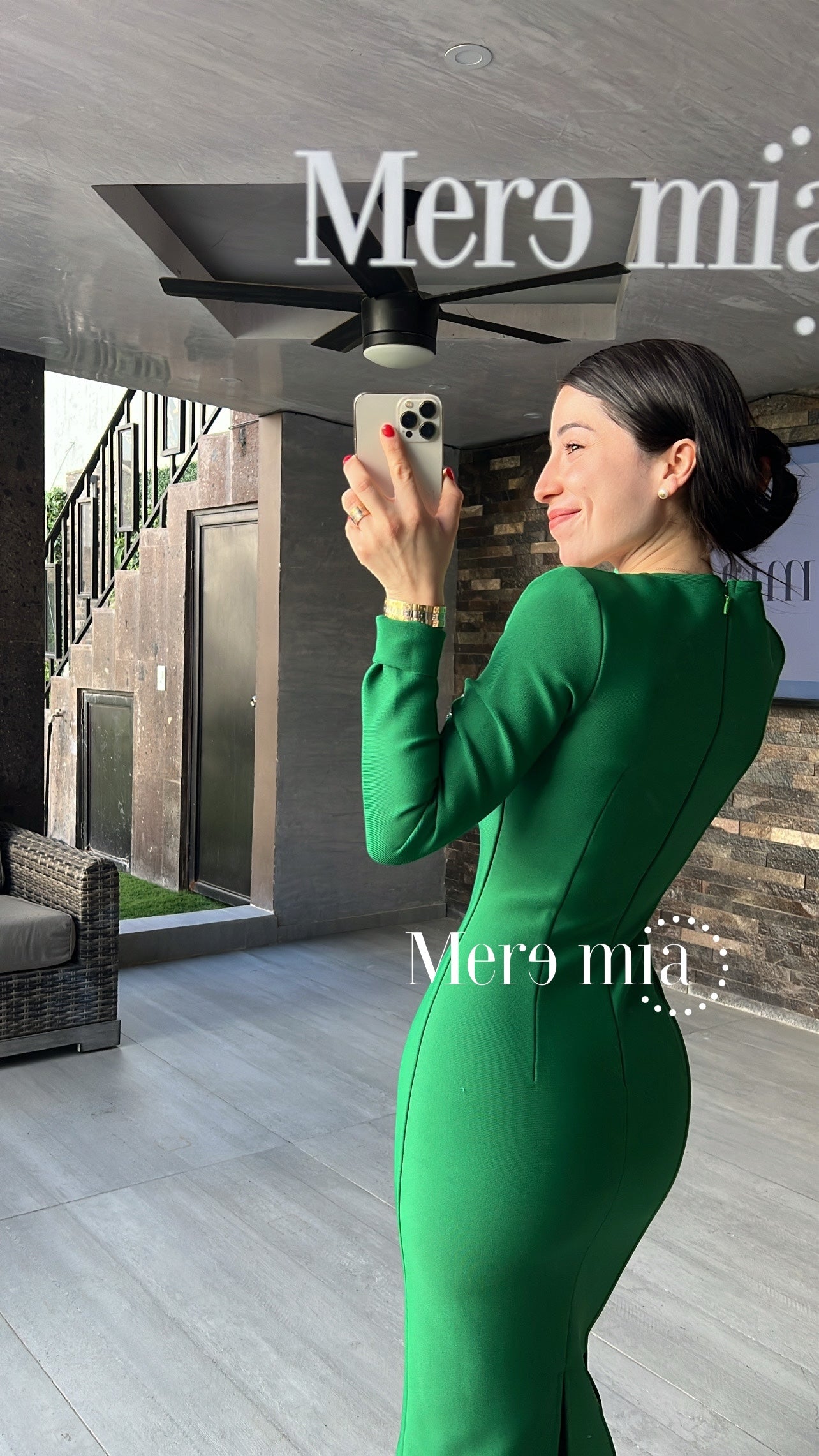 Vestido verde brillos copa