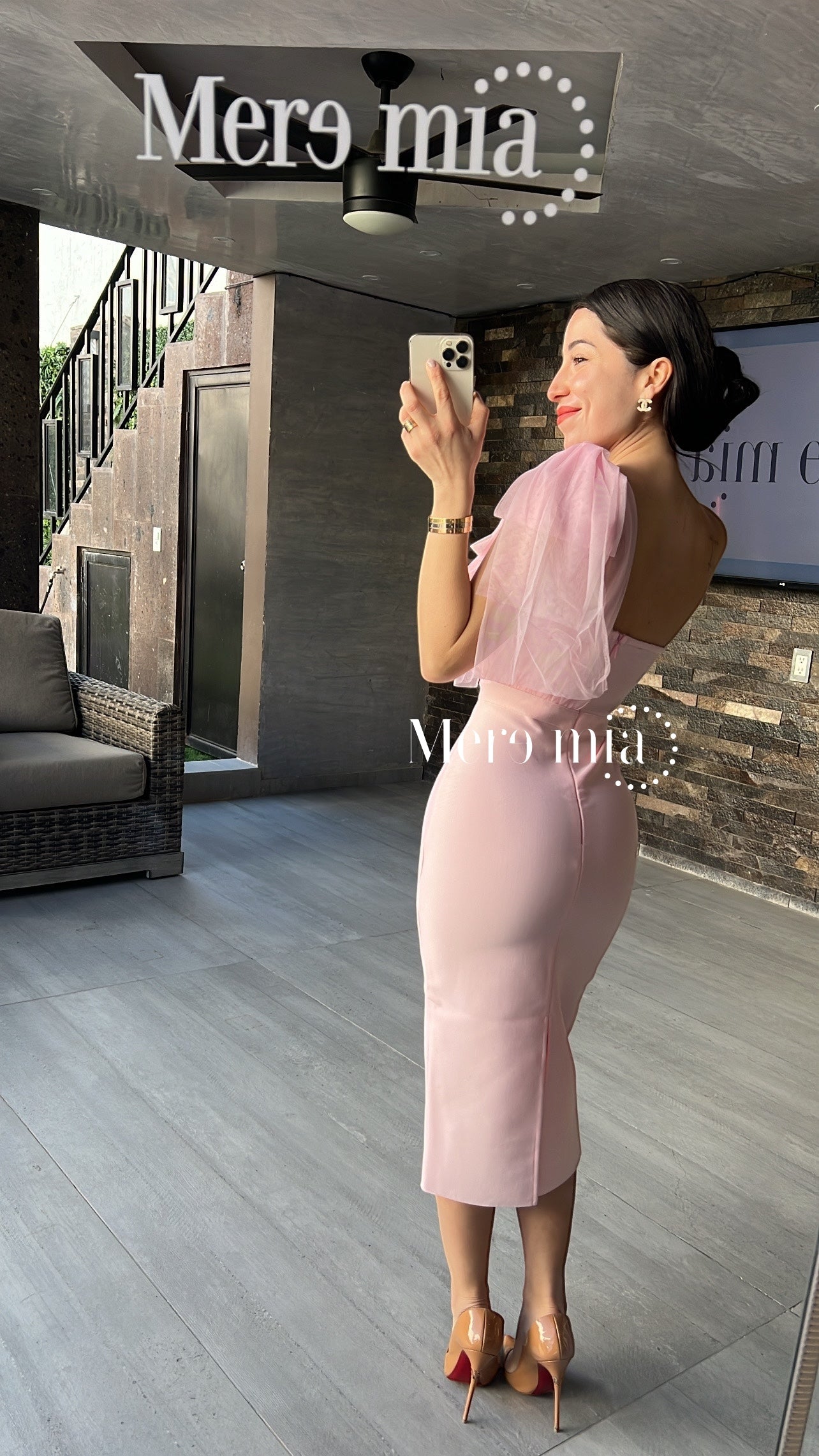 Vestido rosa hombro tul