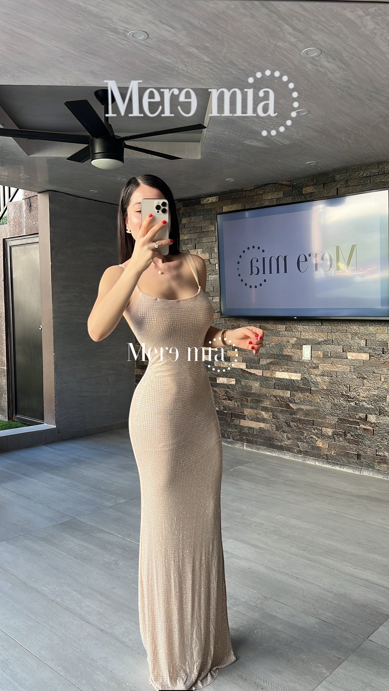 Vestido beige puntos malla