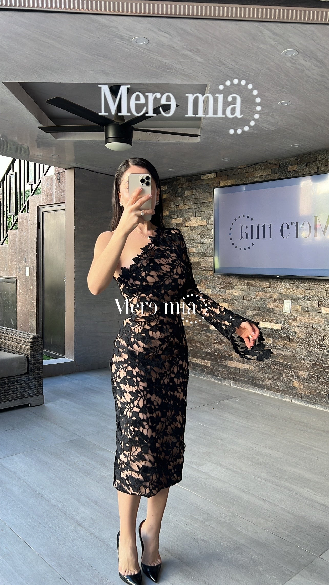 Vestido nude flores bord