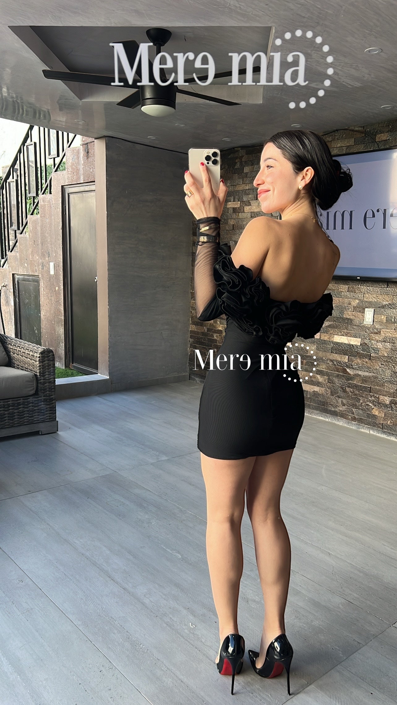 Vestido negro flores scrunc