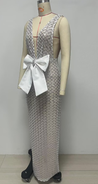Vestido moño plata
