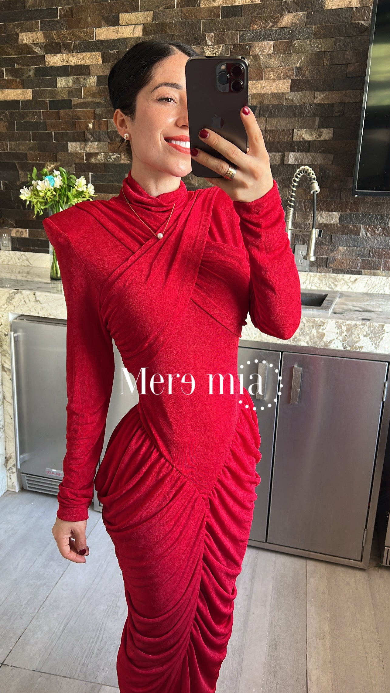 Vestido plisado cruzado