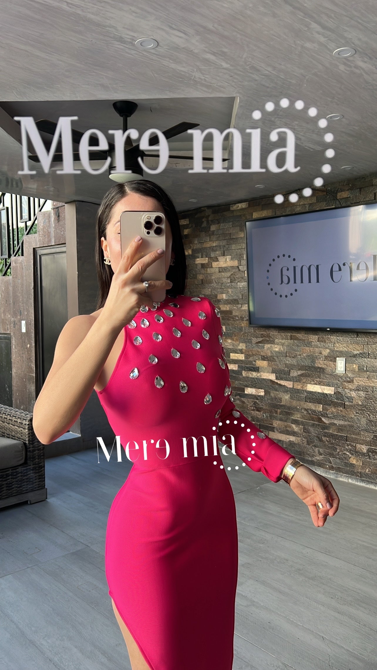 Vestido rosa gotas cuello