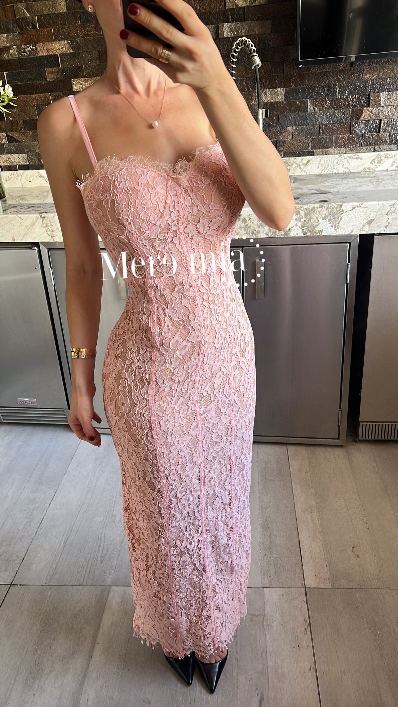 Vestido encaje midi