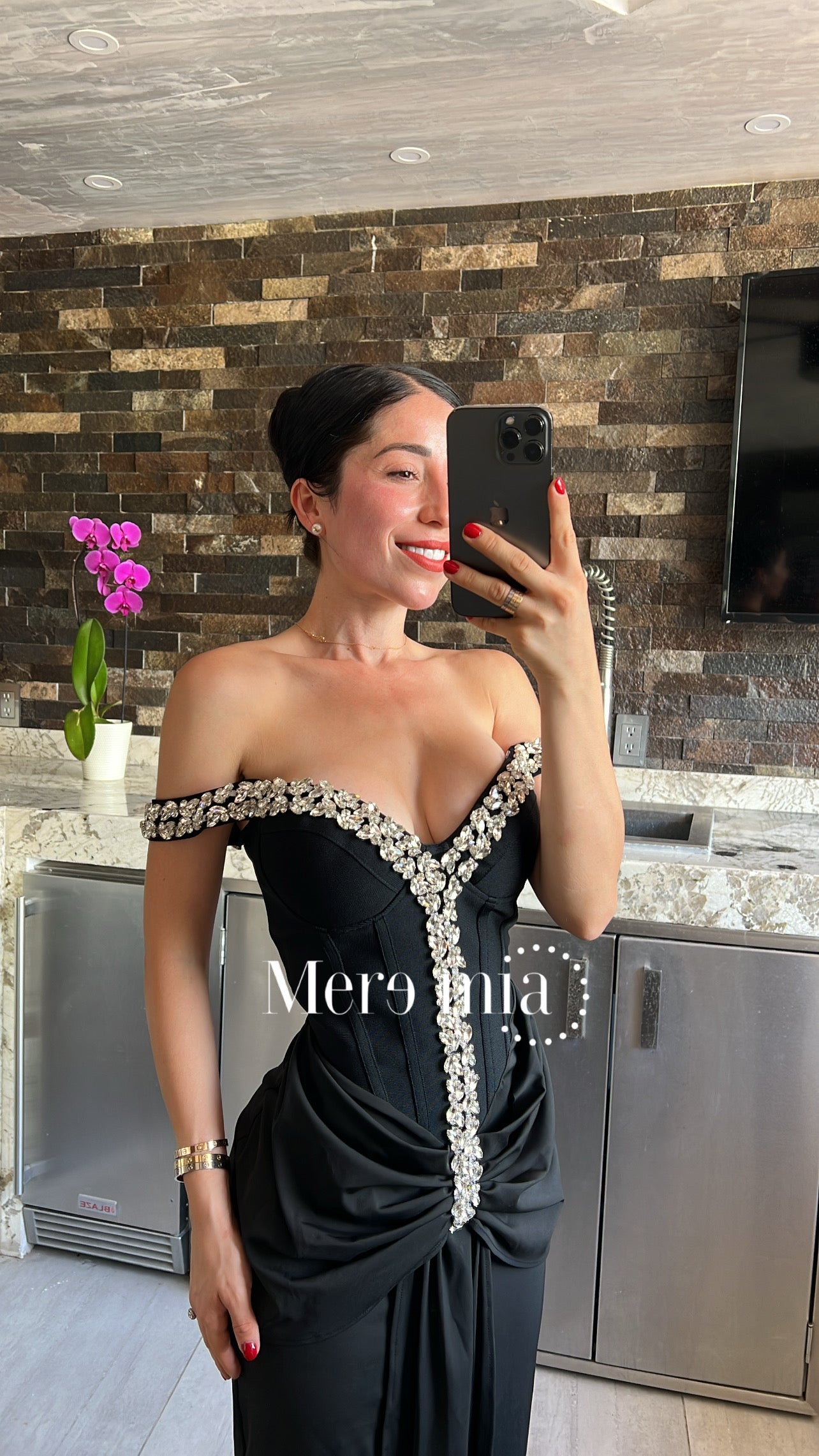 Vestido moño apl escote