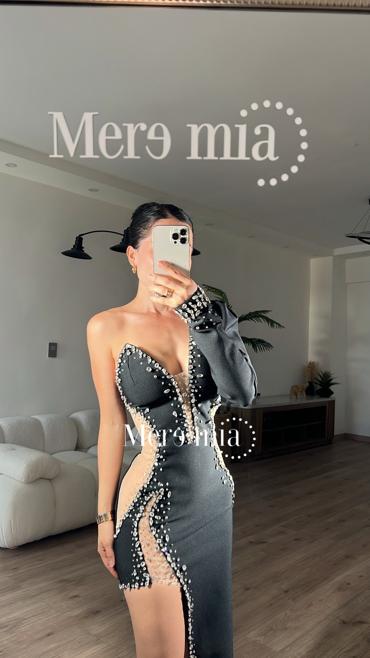 Vestido negro apl malla