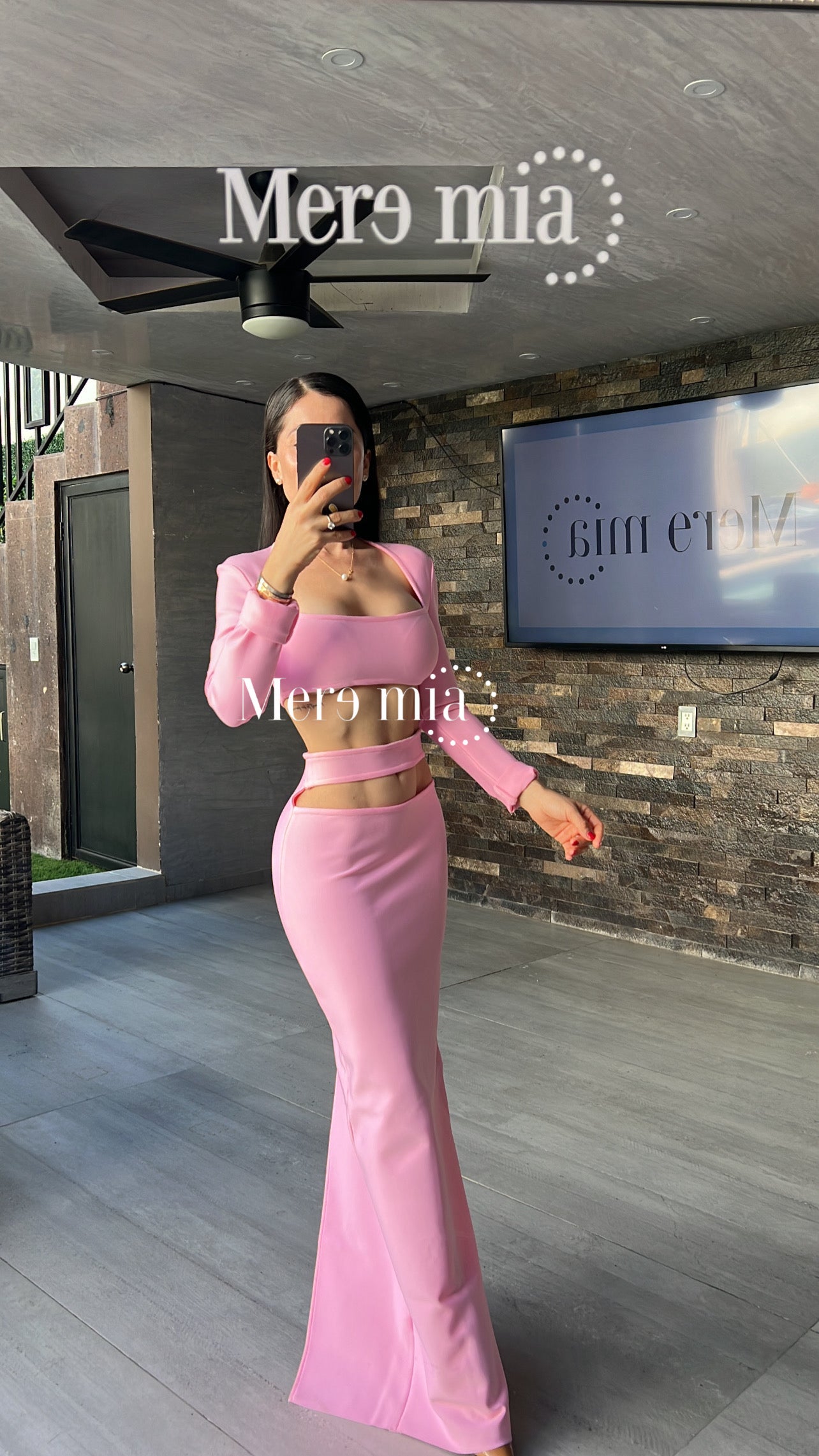 Conjunto rosa tira falda