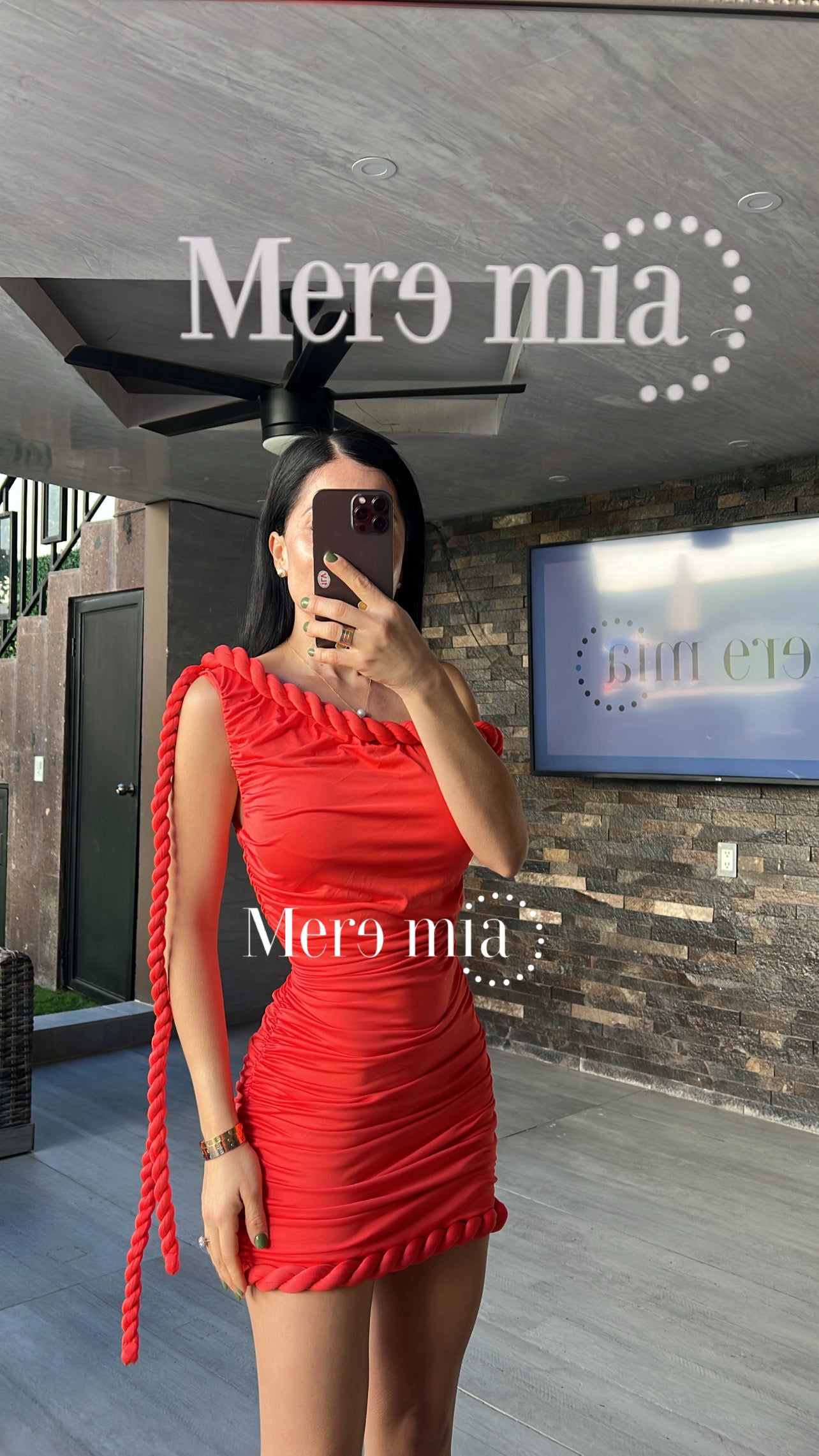 Vestido rojo trenza