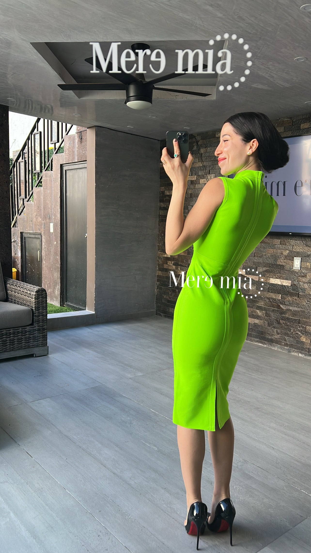 Vestido verde lim cuello