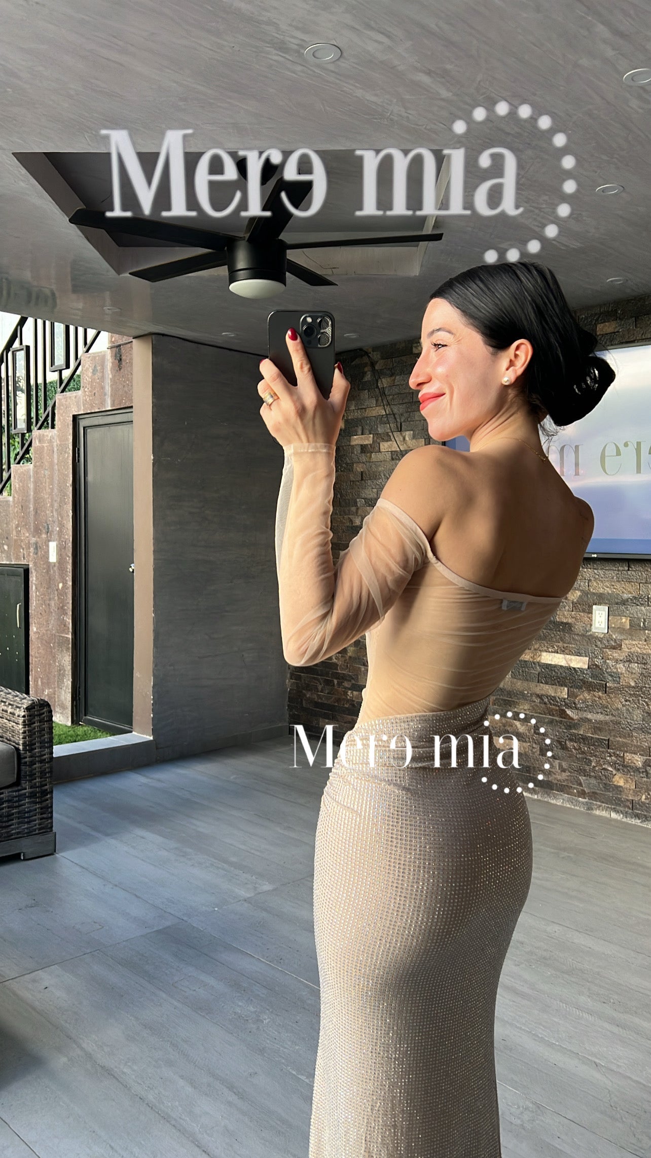 Vestido nude puntos