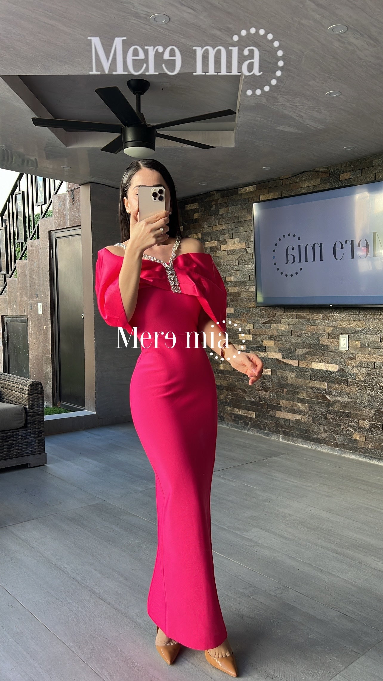 Vestido rosa hombros sat