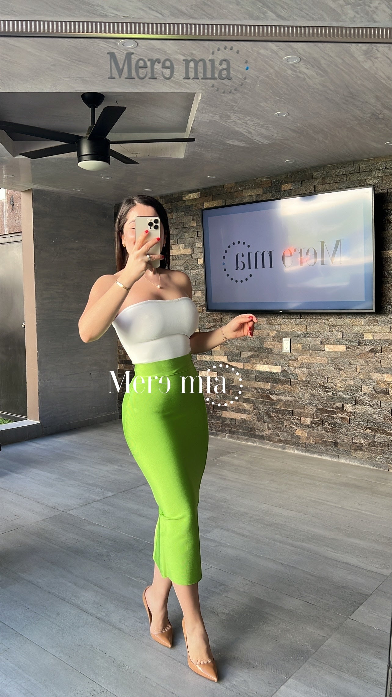 Falda verde midi
