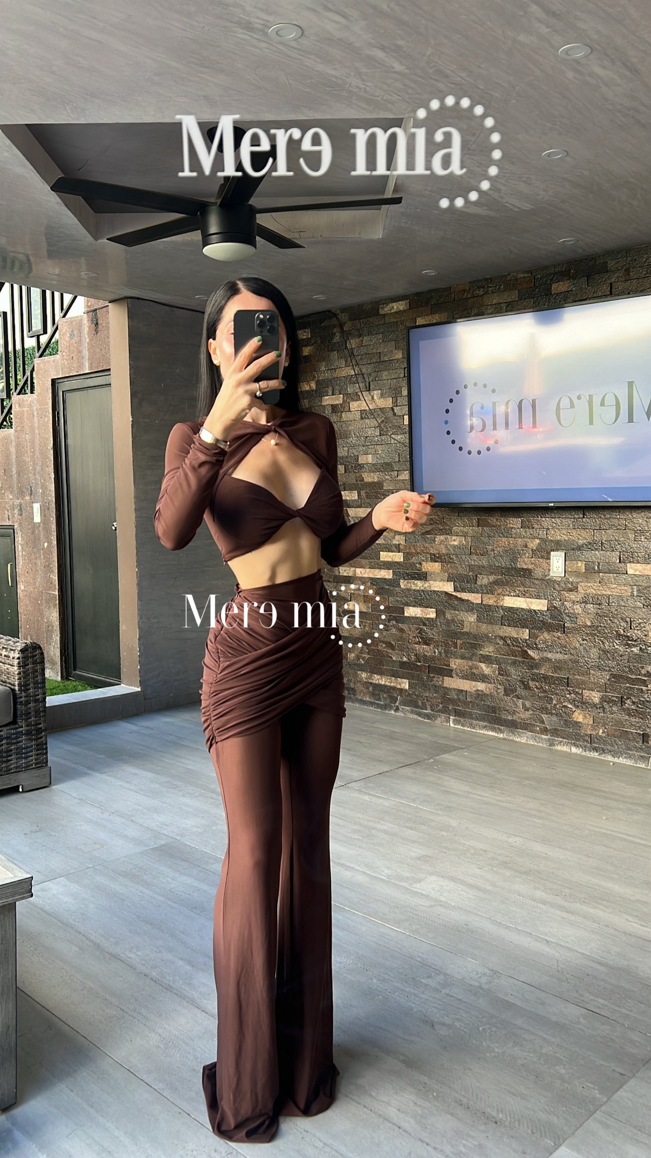 Conjunto cafe plisado pan