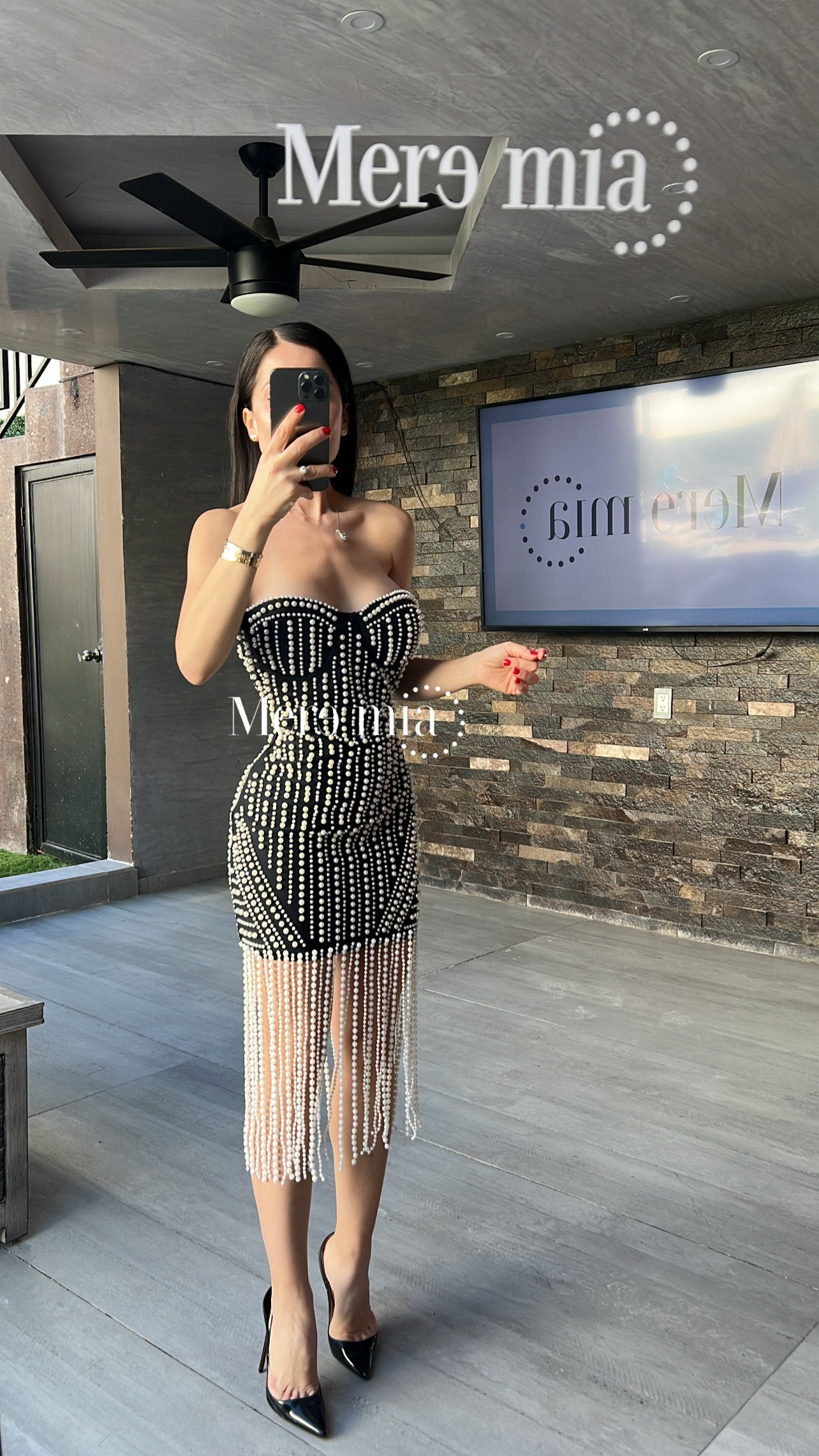 Vestido negro perlas