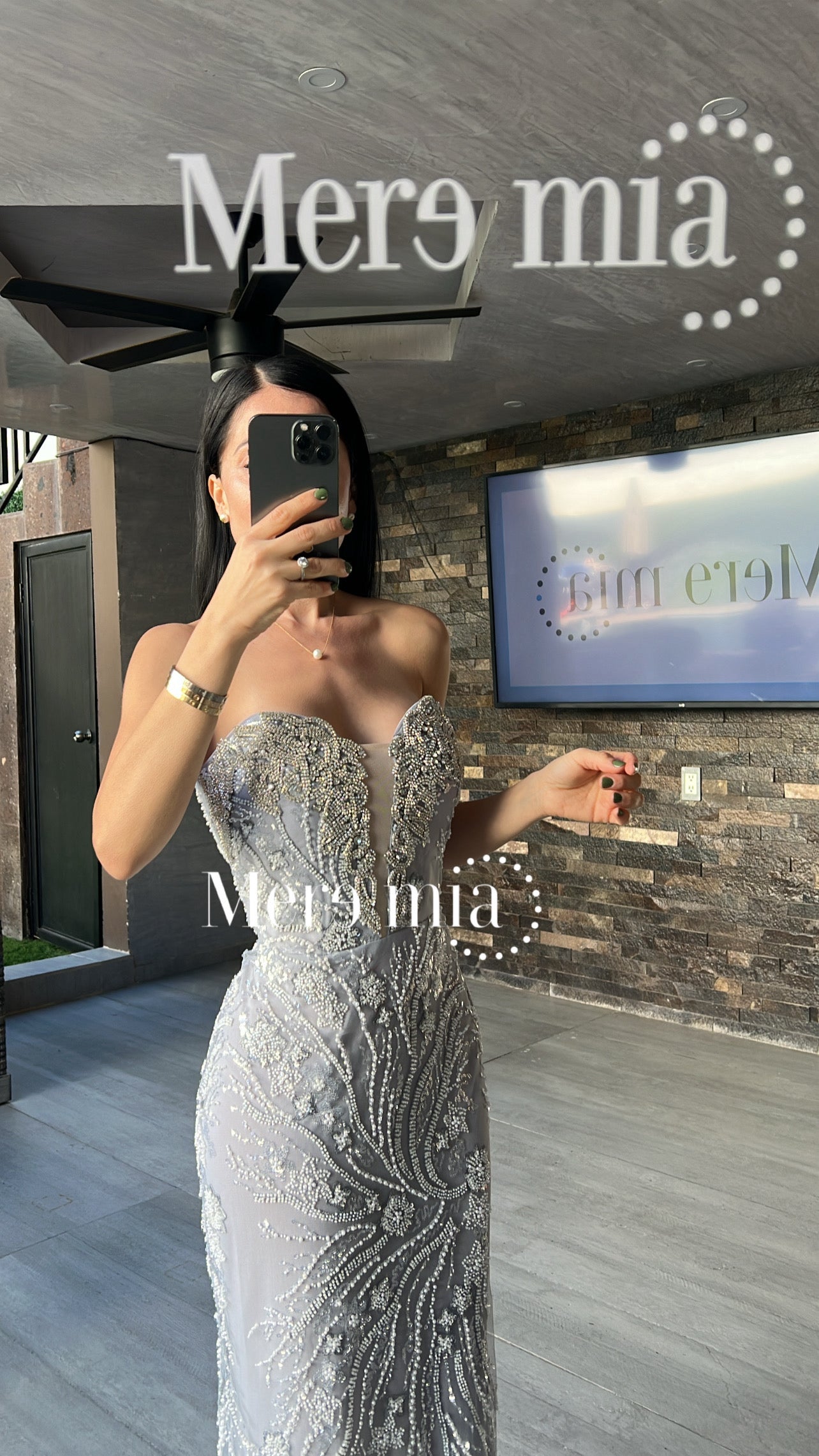 Vestido plata escote malla lent