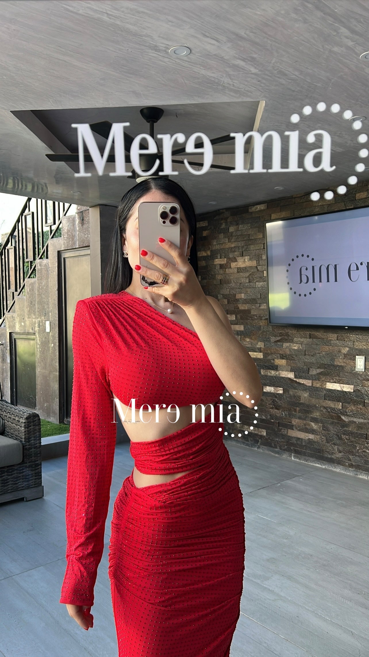 Vestido rojo aberturas